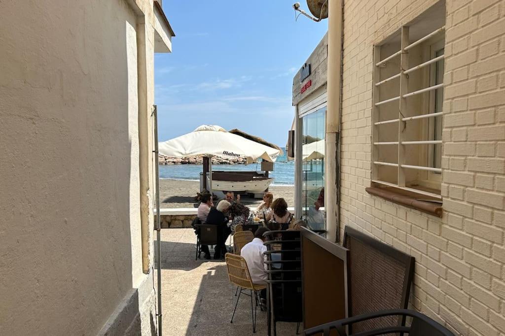 マラガ Vivienda Unica A 10 Metros De La Playaヴィラ エクステリア 写真
