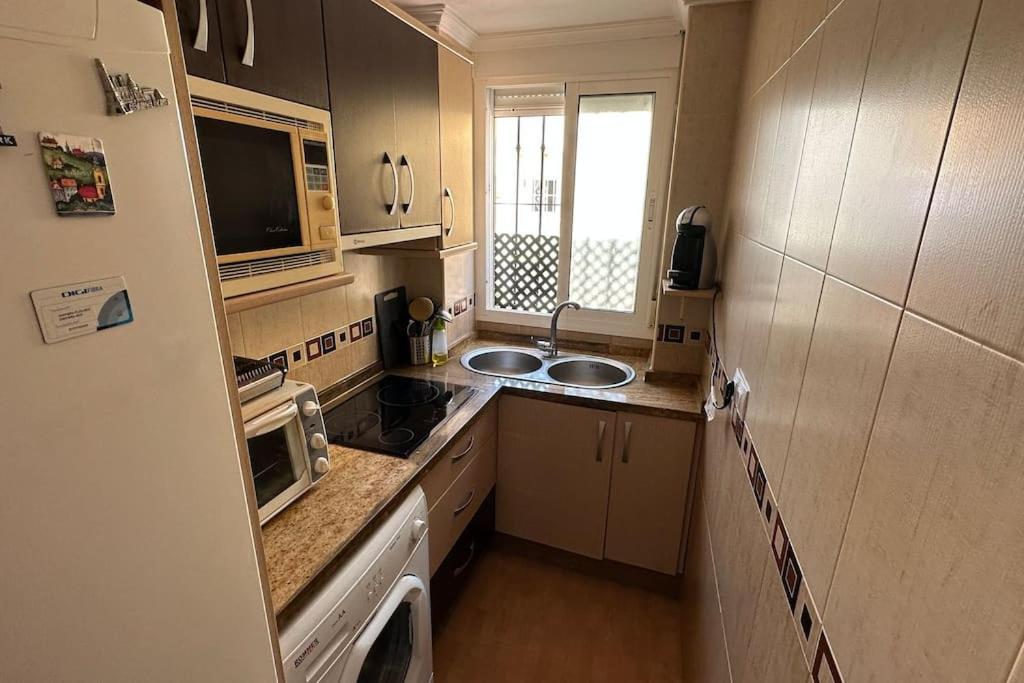 マラガ Vivienda Unica A 10 Metros De La Playaヴィラ エクステリア 写真